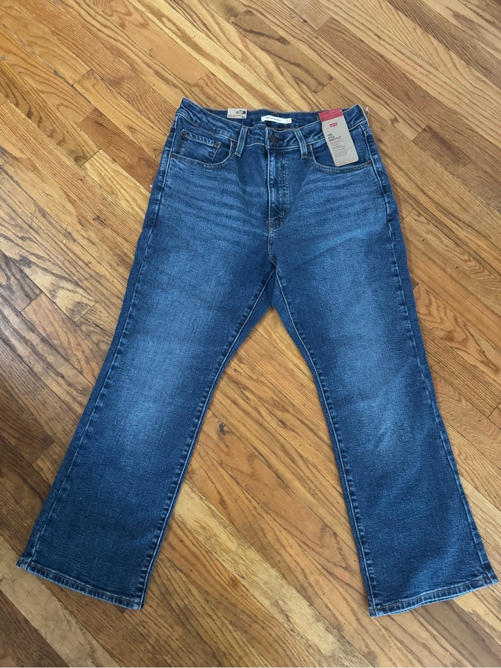 Levi’s 725 Kick Bootcut Jeans - Picture 3 of 8